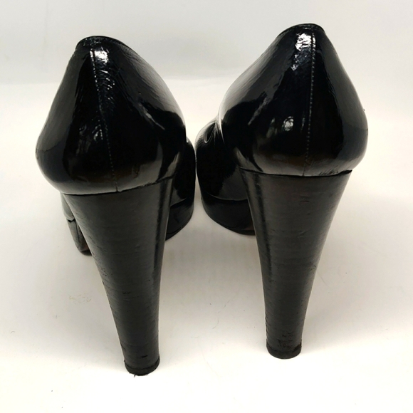 Stuart Weitzman 4.75" Black Patent Leather Heels Open Toe 1" Platform - Picture 8 of 9
